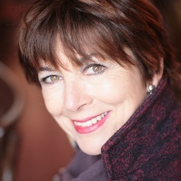 mon parfum:eau de kérosène .Crazy for travel, former actress, independent producer ,filmmaker for ever. http://t.co/sC9WDWR0eO