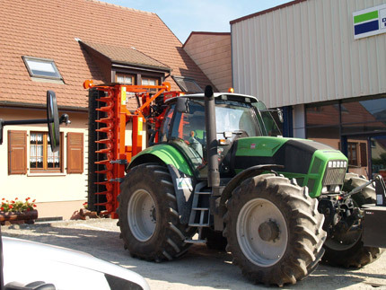 Azienda di produzione macchine agricole ed accessori per macchinari agricoli.