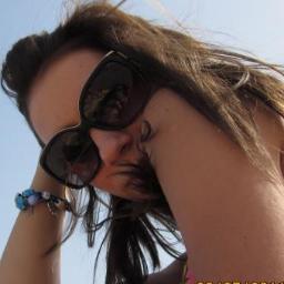 linakaratza's profile picture. 