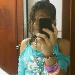 te amO : ) 
siempre aqui → ♥  lOve mi babii