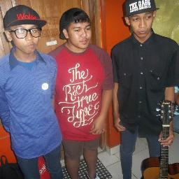 jakarta 02 juni 1995 I liked the homage to the music : skate-punk, This is my favorite musical taste ♬
