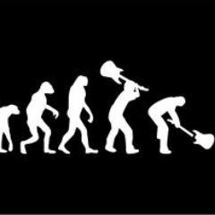 5ReEvolucionQDU's profile picture. Peña de jóvenes quintanillenses /16-19 años. Fundada en¿2012? Cuenta oficial. La fiesta es nuestro motor de vida y el whisky vive en nuestras venas #TopLider13