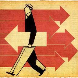 El mundo es un lugar demasiado grande como para dejarse influir por lo que unos pocos puedan decir o pensar sobre ti. ¡SIGUE TU CAMINO!, ¡VIVE TU VIDA!