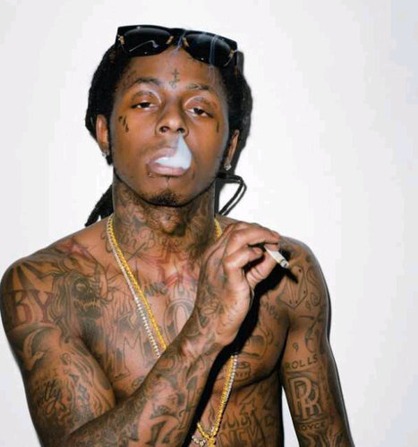 IM YOUNG MONEY http://t.co/t6fVowz818