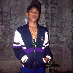 ♥Mereka emang kenal gua tapi mereka gak akan pernah memahami isi hati gua♥ II i just want you :*{(R)}