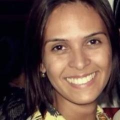 Locutora na Campina Fm.