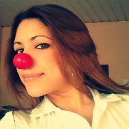 °° Vivendoo a Vida seempre Féliz,Afinal,a Verdadeira Rainha nunca deixa a Coroa Cair °° Seguee !