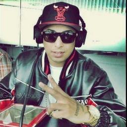 Pagina con el sentimiento de #RG4L dandole un gran apoyo a @Ñengo_Flow Matando la liga #ElProductoMasCaro el cantante del barrio