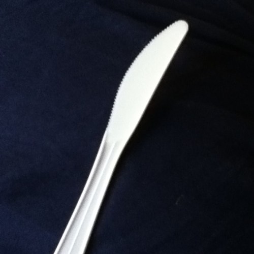 I am a plastic knife and i get put on strangers bags