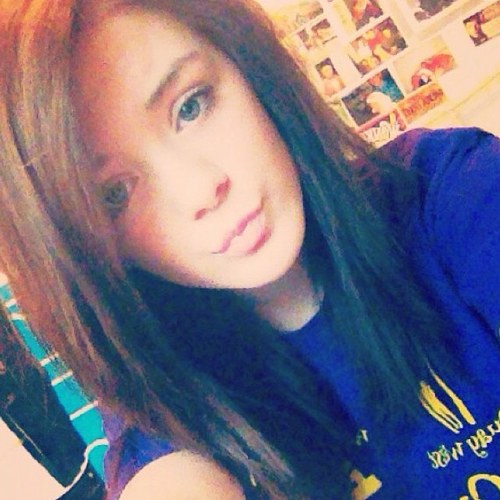 follow me and i will follow you back:)