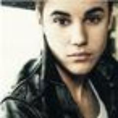 beliebers_info's profile picture. 