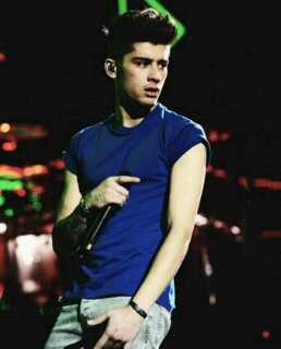 Hello,my male is Geneve Currò.I‘m 10 years old.I‘m brawn hair and brawn eyes.My secret love is for ZaynMalik :3