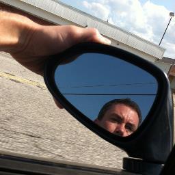 Recovering photojournalist. Live music aficionado. Making the best of business travel. Blah, blah. . .blah.