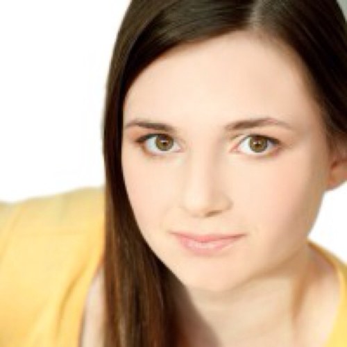 LeahLeanneW's profile picture. I'm 18. I love music and I play the violin and piano. I also love children, animals, cooking, running and I read all the time! My motto is Live, Laugh and Love.