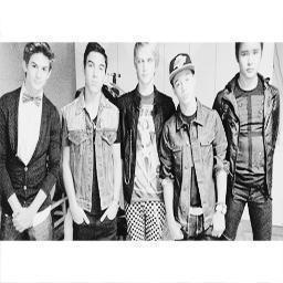 Just a bunch of 5ers supporting IM5. 1/5