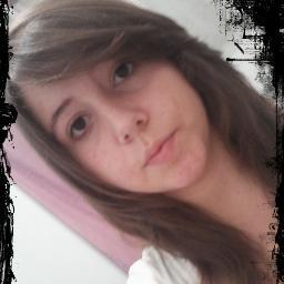 minha vida se resume em apenas 3 coisas familia,musica e amigos