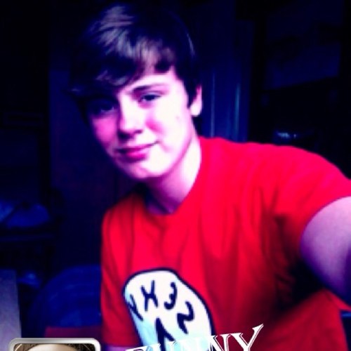 follow me and ill always follow back :)