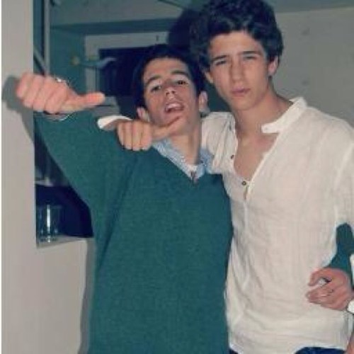 BernarJ8's profile picture. Adicto a la miel