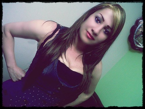 YalilePoveda's profile picture. Lo mas bonito d la vida es gratis!!