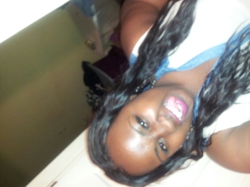 pretty:) , young, mindset right, senior, and about my money. im juss young&&gettin it
#teamWayne #teamNickiMinaj #teampretty #teamChrisBrown♥♥ Captinsaveahoe!