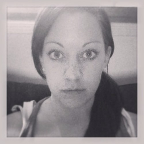 singer/actress/dancer works as a book loving princess, a frog toting wizard & an a capella cruise entertainer. :)