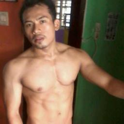 mrarya70's profile picture. Asli tampang Gw. Gw cowok yang gak munafik lo suka gw silakan follow gw,  Gw TOP Asli, lebih suka cwok maco. Bali