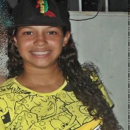 Porque sempre vão ter vários pra tentar te humilhar não abaixe a cabeça, levanta esse olhar ♫