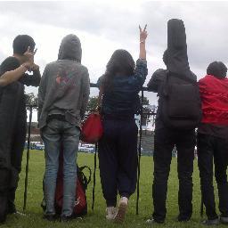 we are the band love n cover paramore | emergency call : 085770795977 INSTAGRAM : officialriverband I facebook : River Surabaya