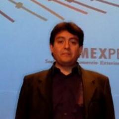 El Ing. Freddy Alvarado es Consultor en Control de Gestión e Informática. Con Maestría en Administración de Negocios y Doctorado en Ciencias Empresariales.