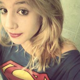 amo a @leticia__moura_ //
amo minha siliconada/Lua Macedo
http://t.co/uZ2lH2KZ7k
