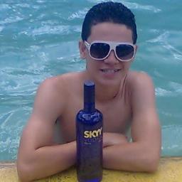 tiradinho a poeta, critico, curto rap, Protestante, Rastafari
Vitória de coração, é a Tui mané , Bagay _)_ aki pra vocÊs