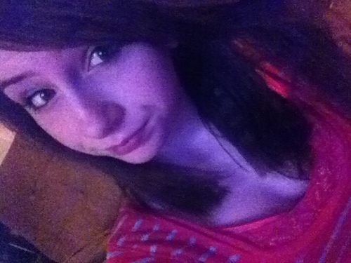 emerald_prebble's profile picture. follow me? ill follow you :) kik me- emerald661