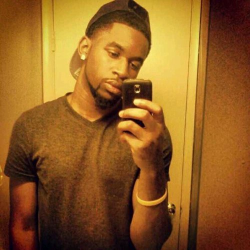 Ned_Lee22's profile picture. A crowned po' mane