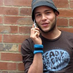 marcelinoescam's profile picture. Me encanta leer, disfrutar la vida con mi familia, mi novia y mis amigos, me gusta el futsal, y me gusta escuchar musica electronica.