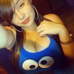 ¿Aburrido/a? Has venido al mejor lugar, sigueme y diviertete con el mejor Humor y los mejores Chistes Eroticos!