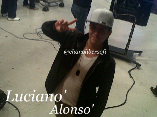 Los mejores fans de @_luciano_alonso.                 @alejandro_m96 @joseevaazkez @migee01