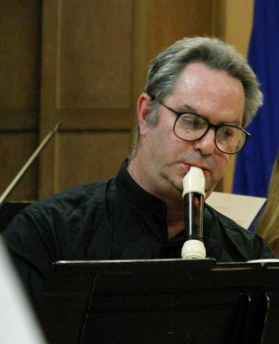 Dealer for quality new and used recorders. Lives in Bloomington, IN