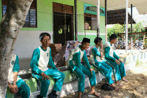 FadilRockers13_'s profile picture. Football its my life |Part II Of @FadilRockers13 | Follback ? Just Mention :)