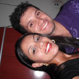 Sou como você me vê.
Posso ser leve como uma brisa ou forte como uma ventania.
Depende de quando e como você me vê passar.