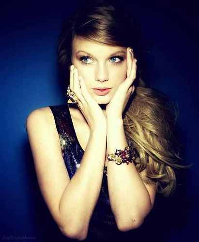 Taylorbemyqueen's profile picture. 