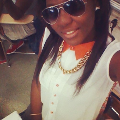 @my haters I look pass yall dnt pay yall no mind yall are irrelevant....there 4 back of my shitt