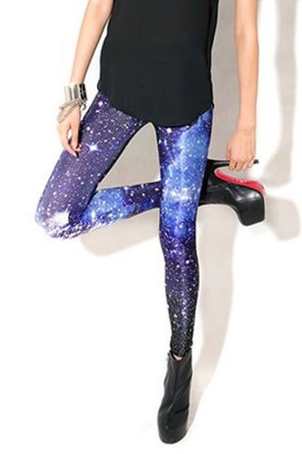 De nieuwe trend van 2013! Wij bieden Galaxy leggings aan in twee maten! Ons assortiment breidt uit! Nu al: leggings, rokjes, hemdjes en zelfs een budget line!