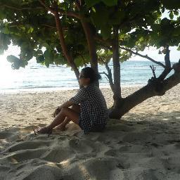 JhenPatriarca's profile picture. music enthusiast/lover/zealot/fanatic/devotee/,bookworm of any material that has letters on it,frustrated(possible lunatic?) writer,gender equilibrium idealist