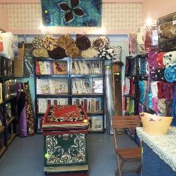 For Affordable Rugs & Quality Bedding