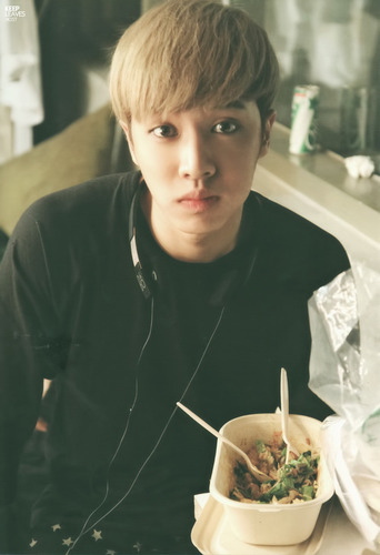 [V] @HelloRP_ | Lee Gi Kwang from B2ST | 90lines | I'm single :3 | Work at @CubeEntRP #pucukfams #genggesfams #felizfams