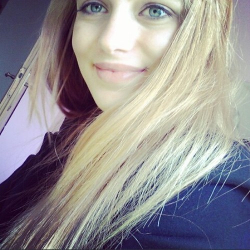 insta: x_essss