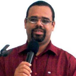 Casado, Cristão Protestante, Capelão Federal, Juiz de Paz e Arbitral, Pastor na Igreja Congregacional (Igreja Histórica, 165 Anos no Brasil e na Europa 400 Anos