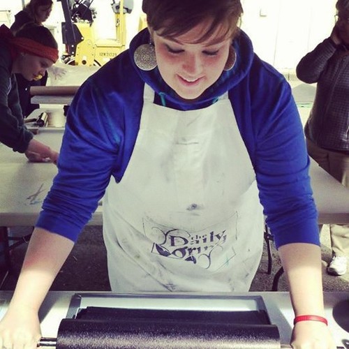 dancingpastry_'s profile picture. San Diego native. Printmaking and Reduction Woodcut artist.  Check out my shop! https://t.co/eYQFkF1W2x