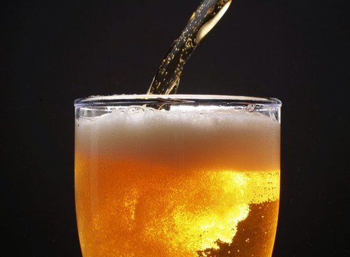 Phil's is a classic bar and lounge where good food, cold drinks and friendly conversation await you.