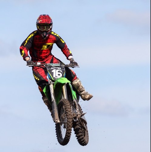 Shavers16's profile picture. I pretty much will set your house on fire..